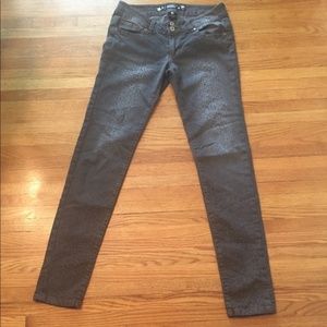 Celebrity Pink Print Jeans-Low Rise